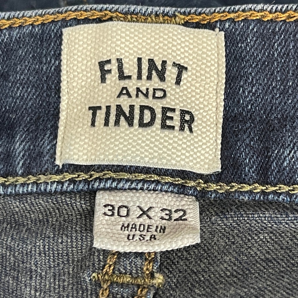 Flint and Tinder Mens 30x32 (Actual 30) Straight Fit Dark Wash Denim Blue‎ Jeans - Picture 2 of 11